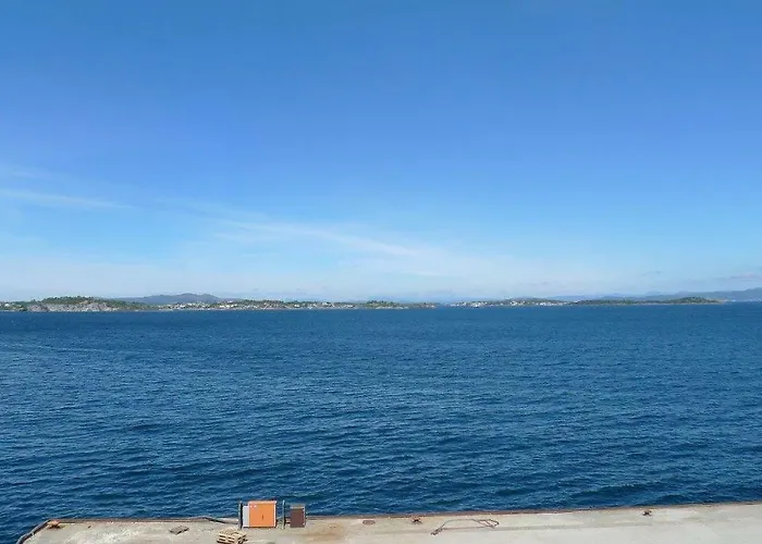 Siriskjeret -Apartment With Sea View