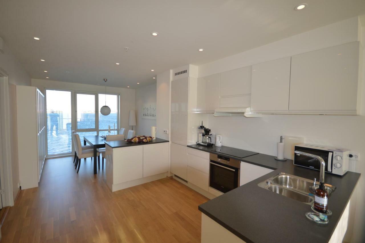 Siriskjeret -apartment With Sea View *
